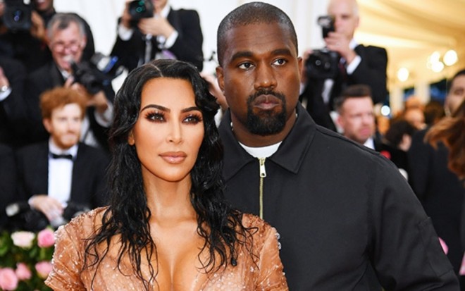 Kanye Uest&nbsp;&nbsp;Kim Kardaşyanı&nbsp;boşayır
