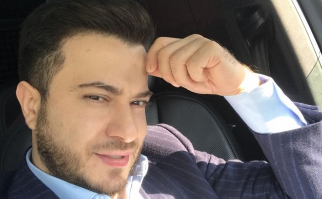 "Vaxt da susub, danışmır..." -&nbsp;​müğənni-bəstəkar