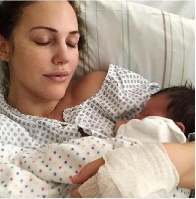 &nbsp;Meryem qız anası oldu