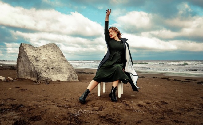 Nura Suri "Düşünürdüm" oxudu - foto+video