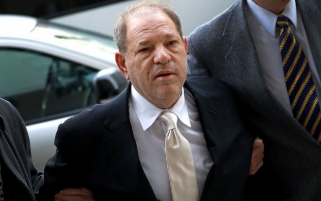 Əlli qadın 17,1 milyon dollar ödəyəcək