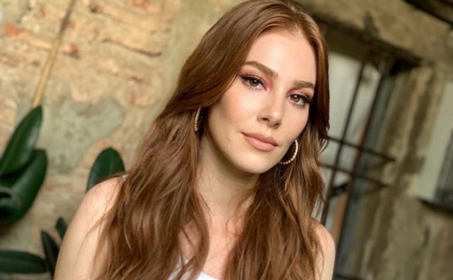 Aktrisa çəkiliş meydançasına qayıdır