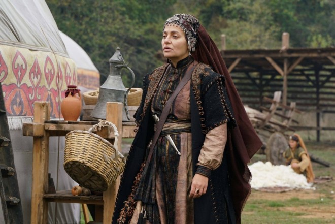 Hamilə&nbsp;olduğu üçün serialdan ayrıldı - foto