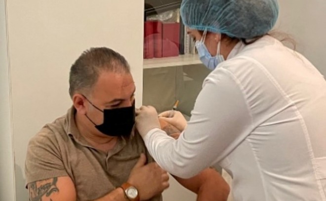 Əməkdar artist peyvənd olundu - foto