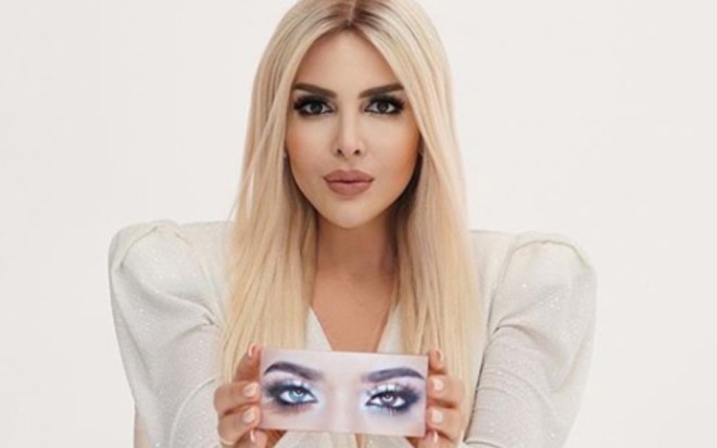 Müğənniyə 17 milyon avroluq təklif gəldi