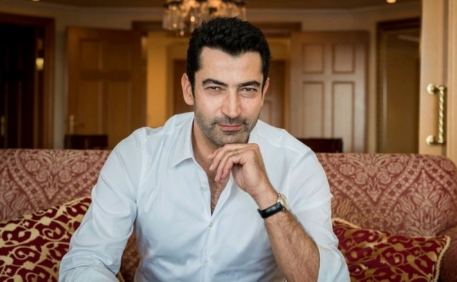 Aktyor tarix fənnindən dərs alacaq