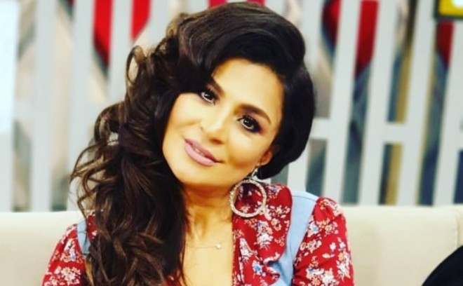 Aynur sənət adamları ilə dostluq etmir