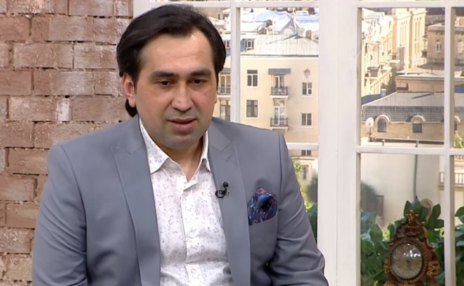 Elton pandemiyada toya gedib