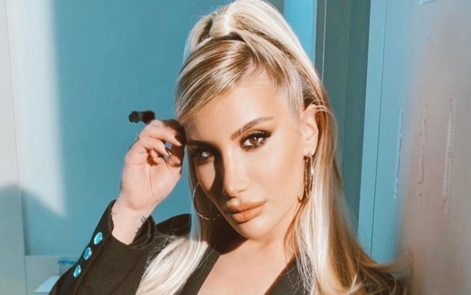 İrem Derici kişi olmaq istəyir