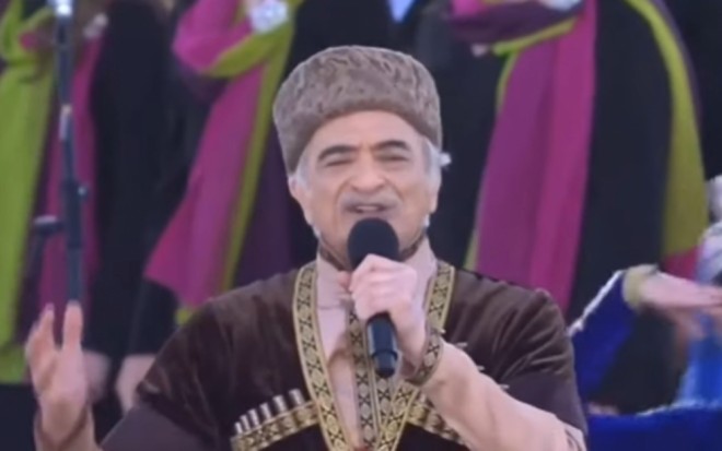 Polad Bülbüloğlu Şuşada ayaqüstə dinlənildi