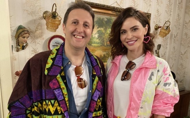 Aktyor seriala qayıdır