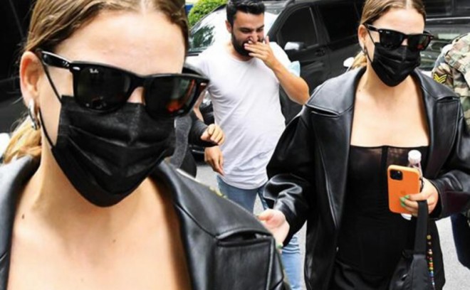 Aktrisa geyimi ilə diqqət çəkdi - foto