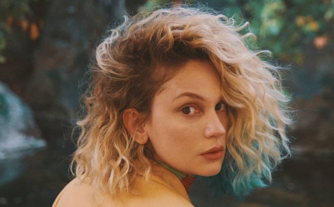 Aktrisa polisə şikayət etdi