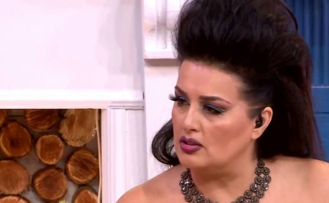 Əməkdar artist qadınları tənbeh etdi