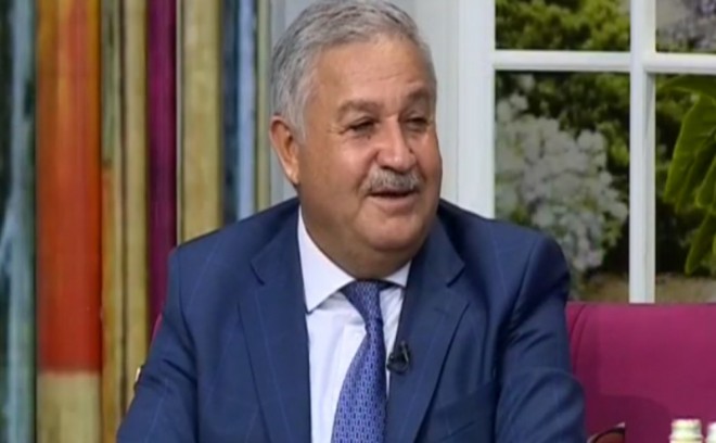 Yusif xanımına "qurban olum" deyir