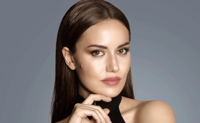 Aktrisa 4 illik həsrətə son qoyur