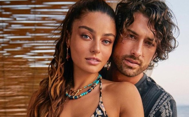 Serialın aktyorları eşq yaşayır