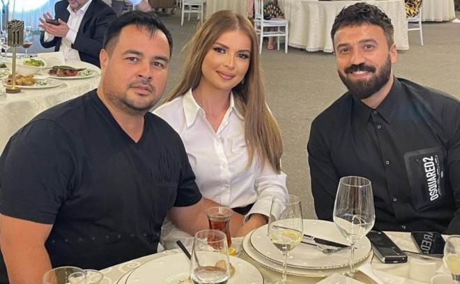 Sevdanın gəlinliklərim hazırdır