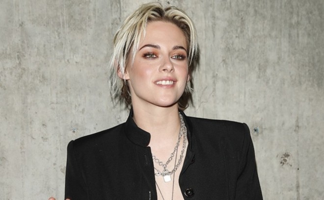 Məşhur aktrisa həmcinsi ilə nişanlanıb - foto