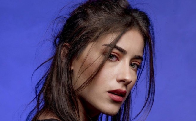 Hazal Kaya imicini dəyişib - foto