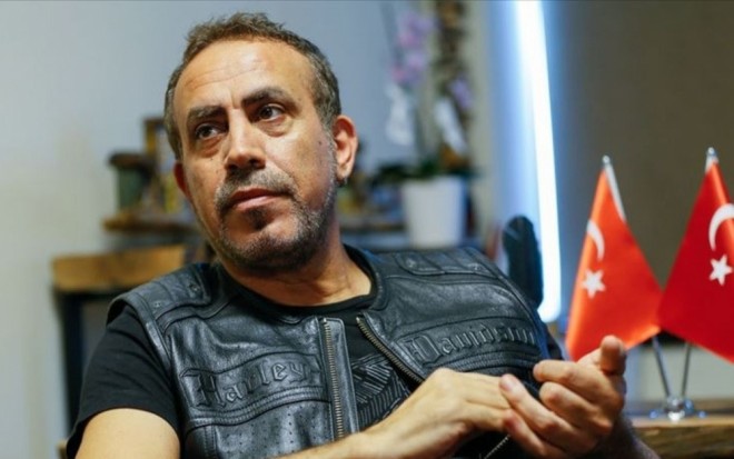 Müğənni xaricdə yaşamaq istəyir