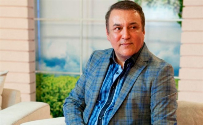 Əməkdar artist xanımını cavanlıqda döyüb - ETİRAF