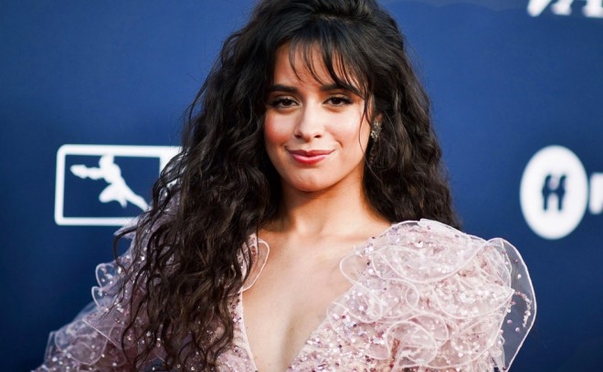 Müğənni malikanəsini satışa çıxarıb - foto