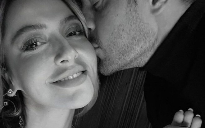 Hadisə nikah masasına əyləşir - foto