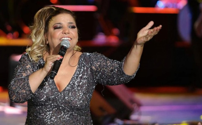 "Səsimlə zirvəyə qalxmışam..."