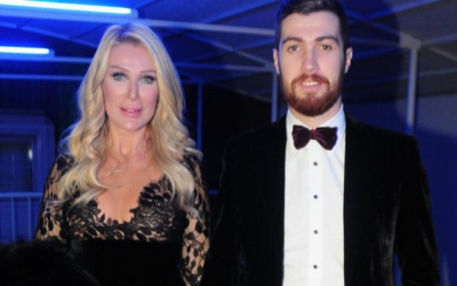 Seda Sayanın oğluna ev hədiyyə edib