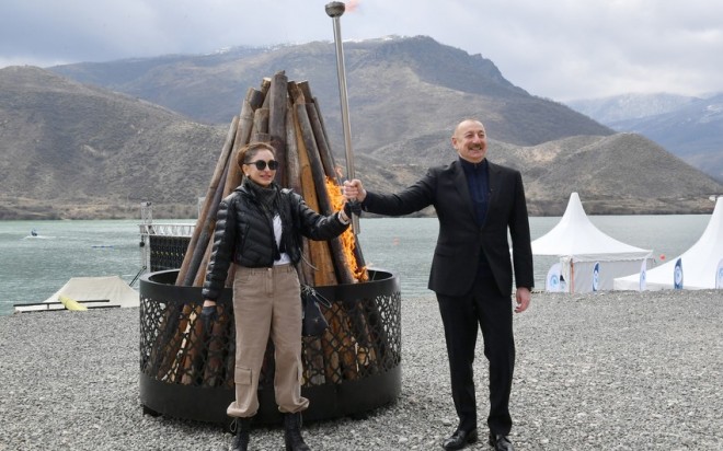 İlham Əliyev Azərbaycan xalqını təbrik edib 