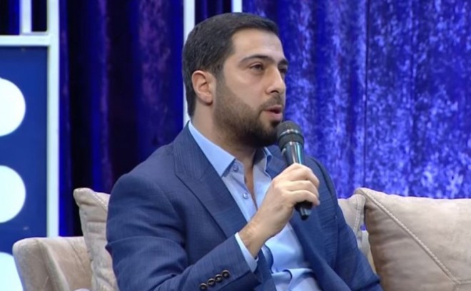 Bənzəri Namiqi məhkəmə ilə hədələyib