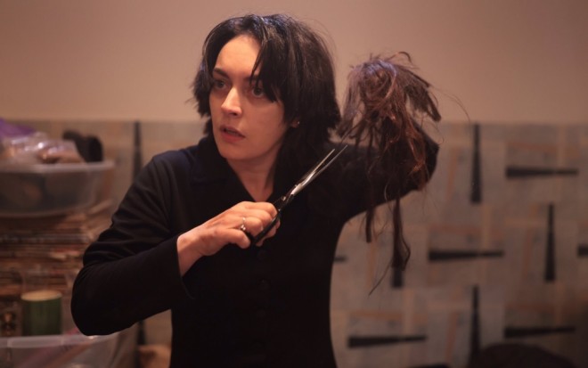 Aktrisa uzun saçlarını qısa kəsdirib - foto