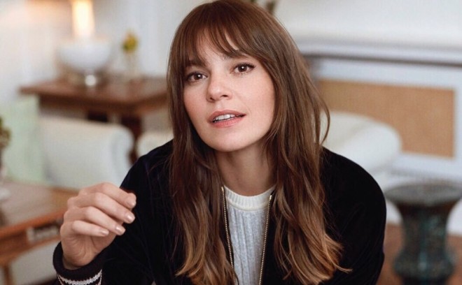 Aktrisa reklamdan 3 milyon lirə qazanlb
