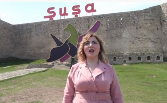 Gürcü müğənnilər Şuşada mahnı oxuyublar