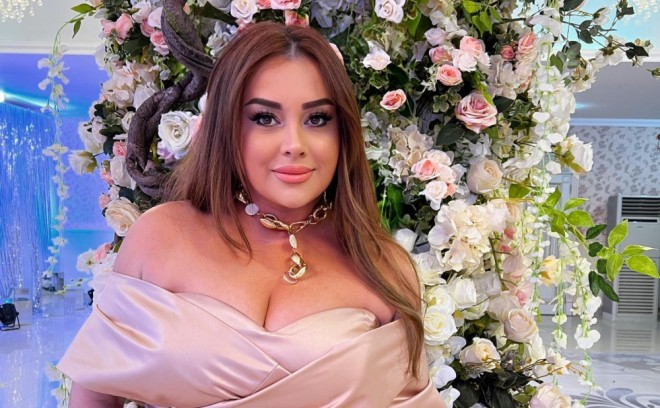 Xatirə yenidən kökəlməkdən şikayətlənib - foto