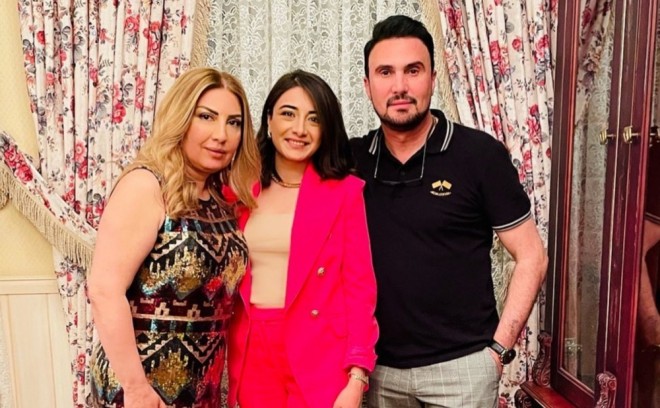 Nadir gəlini ilə fotosunu paylaşıb