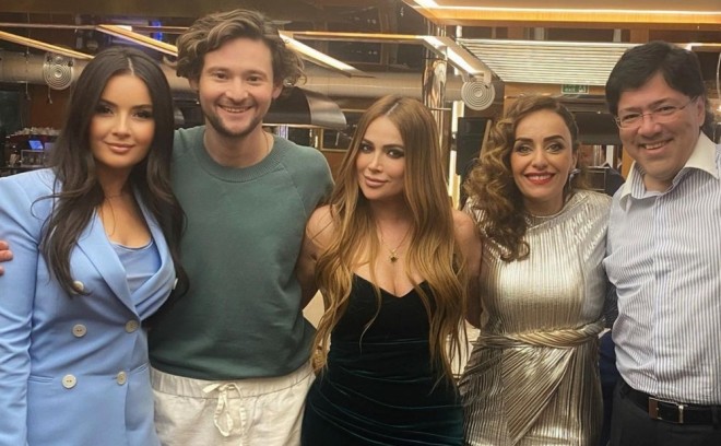 Ayselin həyat yoldaşı ilə yeni fotosu 
