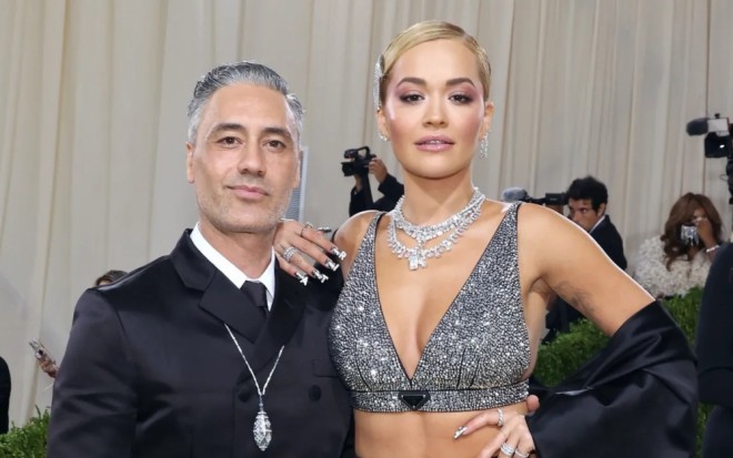 Müğənni evlilik təklifi alıb - foto