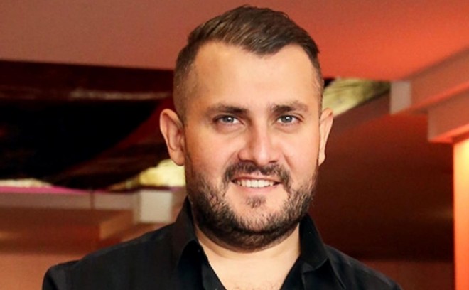 Murad Arif kimləri tənqid atəşinə tutub? 