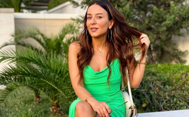 Tünzalə 8 il müəllim işləyib