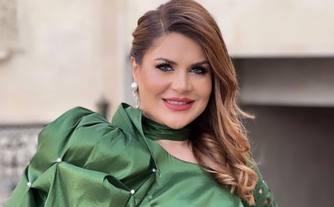 Xatun Əməkdar artist ilə fotosunu paylaşıb