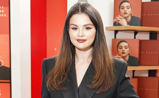 Müğənni ərə getməyi düşünür - foto