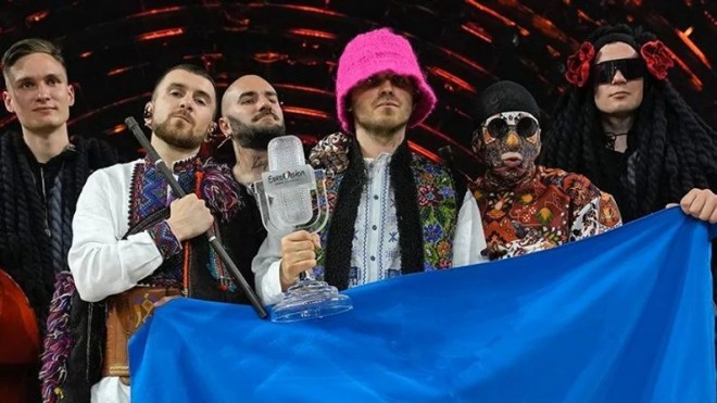  "Kaluş" qrupuna kristal kubok təqdim edilib