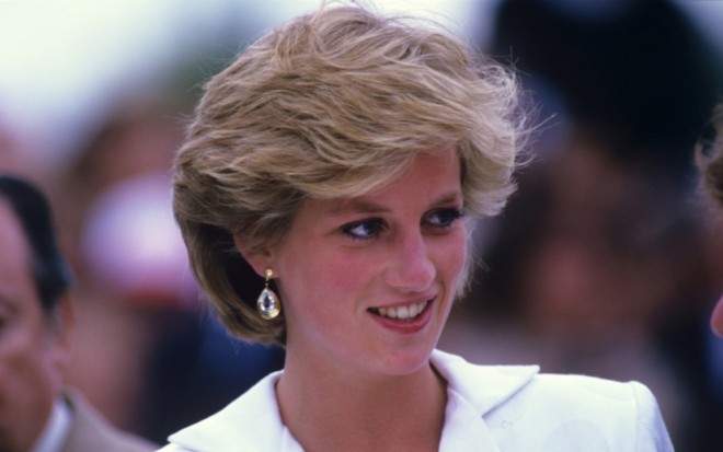 Diananın avtomobili hərraca çıxarılıb - foto