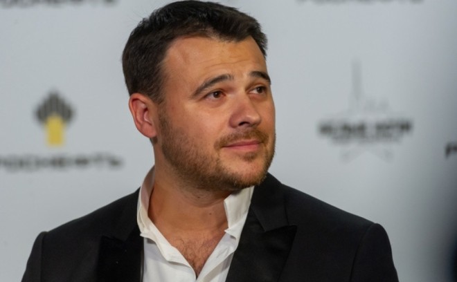 Xalq artisti restoran açmağa nə qədər vəsait ayırıb? 
