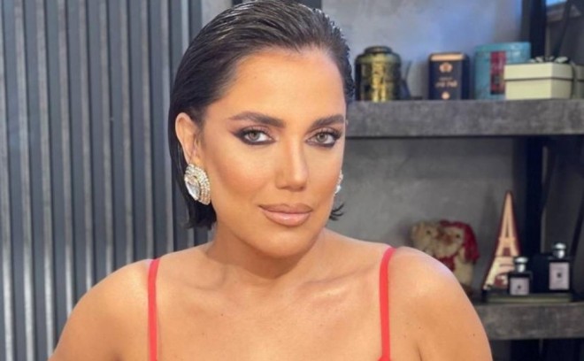 Əməkdar artist sevgisi ilə diqqət çəkib - foto