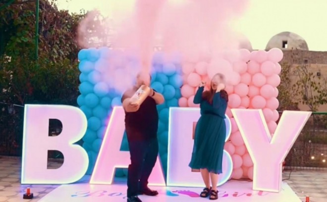 Sevda qızını səbirsizliklə gözləyir