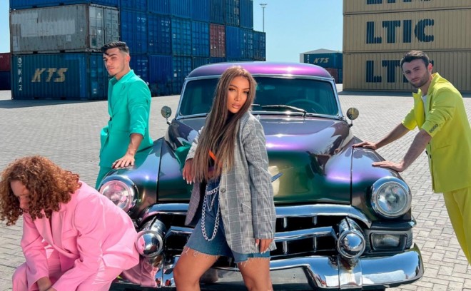 Günay "Kabus gecələr" klipini təqdim edib