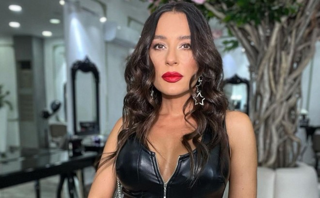 Xalq artisti qardaşından danışdı